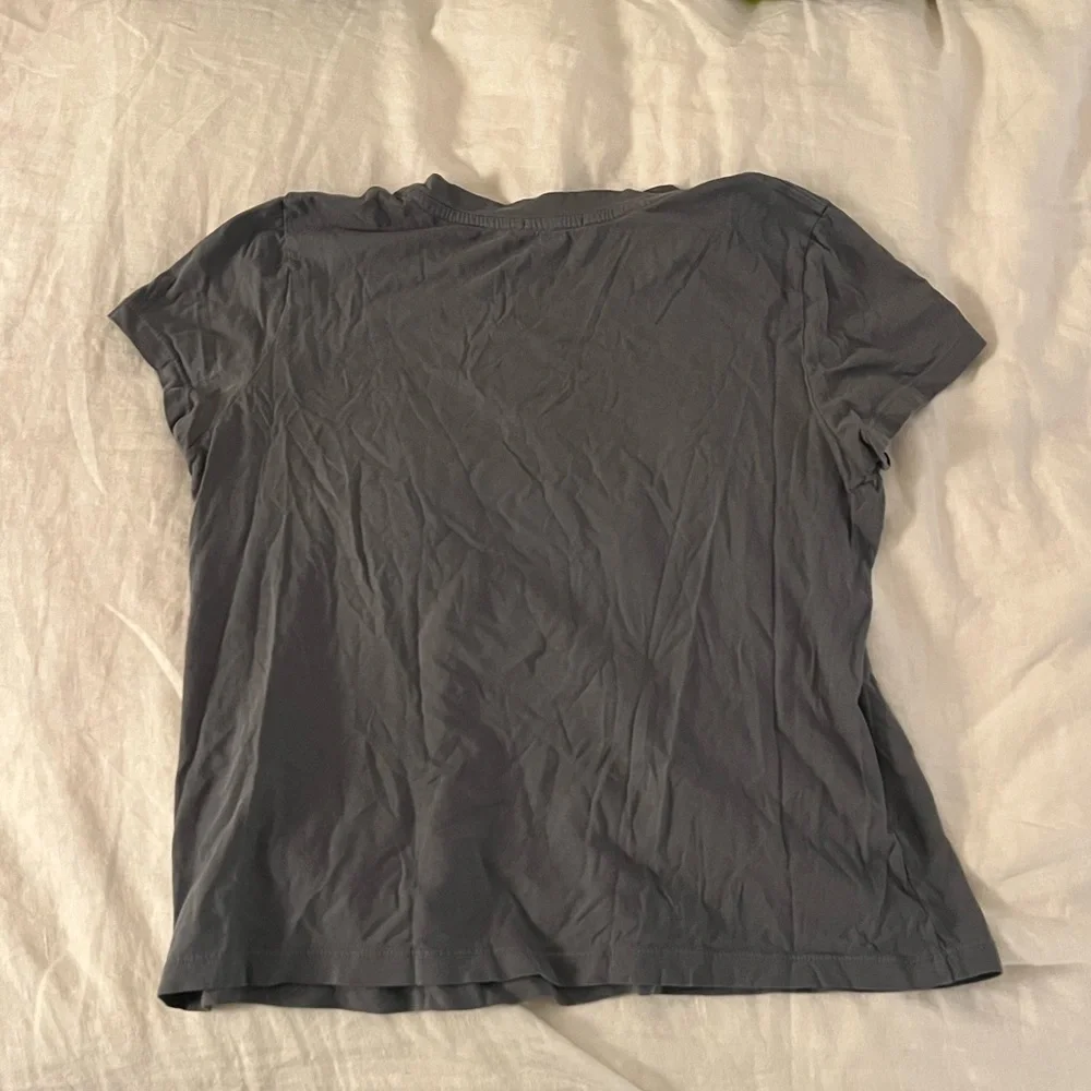 James Perse Crew Neck Tee - Picture 3 of 3